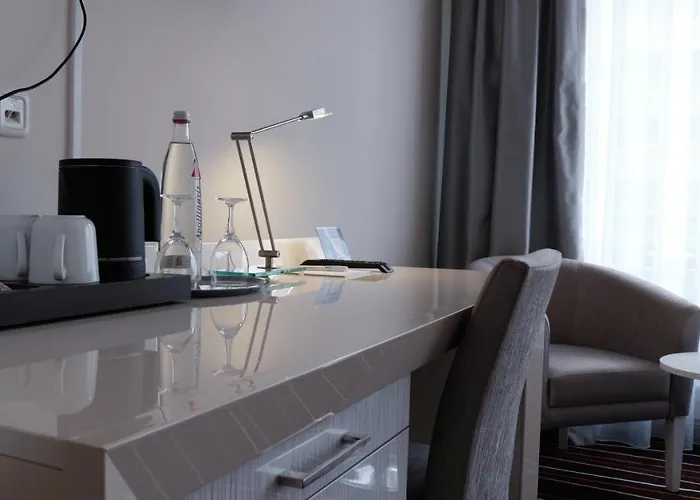 Yors Hotell 3*